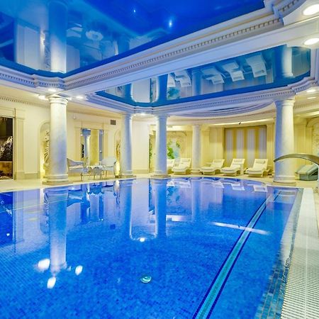 Palacyk Otrebusy Business & Spa Экстерьер фото